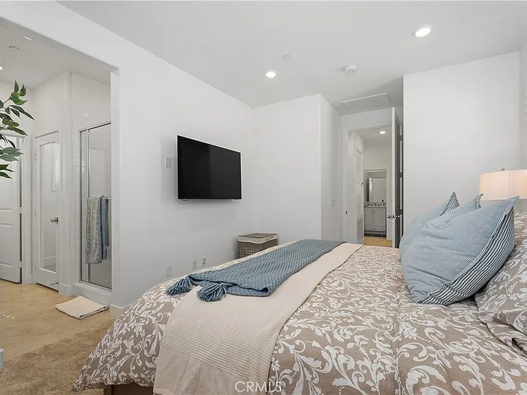 291 Heartland Way — Photo 34