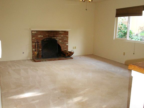 Living Room, ceiling fan & fireplace