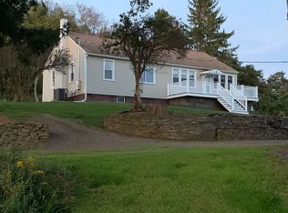 3467 State Route 3011, Meshoppen, PA 18630