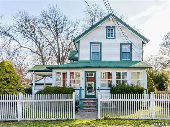 2nd image of 5 Mott Pl