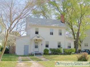 112 Apple Ave, Hampton, VA 23661