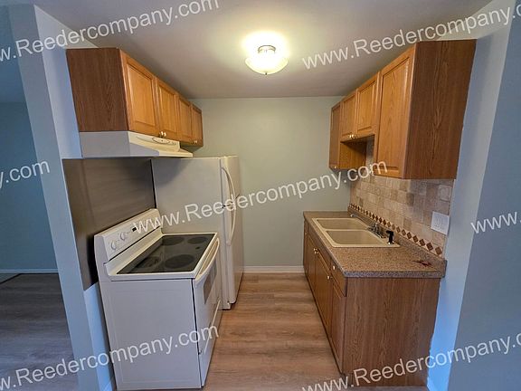 4th image of 8801 Schneider Ave APT 4