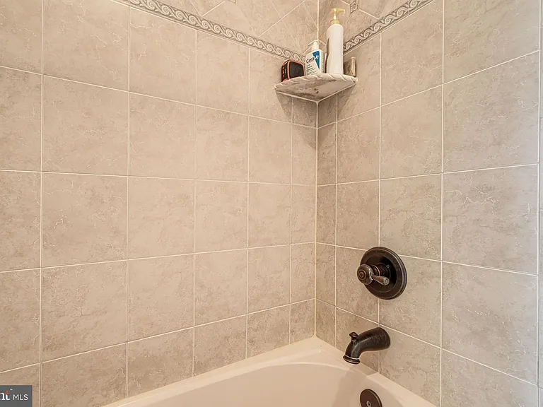 1319 Martin Meadows Dr — Photo 69