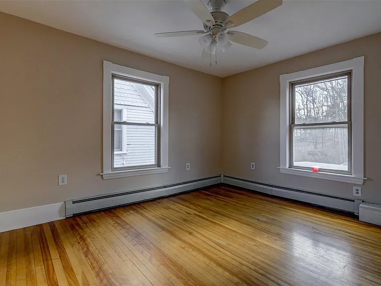 11 Taylor St — Photo 10