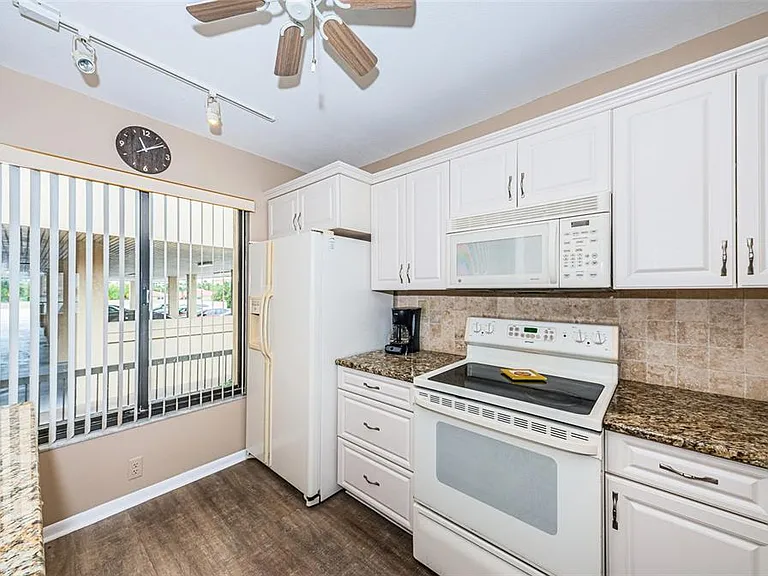 6322 Palma Del Mar Blvd S #305 — Photo 6