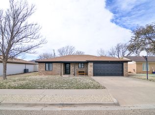 1015 Dogwood Ave, Idalou, TX 79329