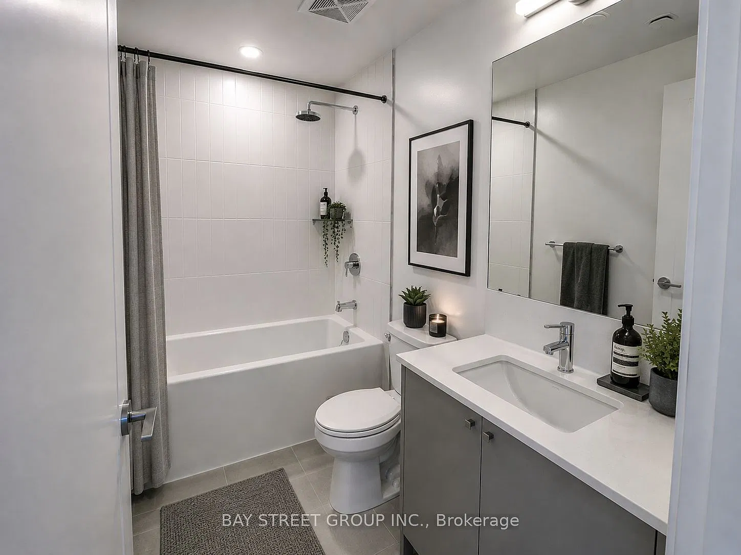 1 bed, $2,100 — Photo 3