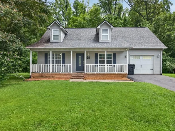 1187 Blaine Ave, Cookeville, TN 38501