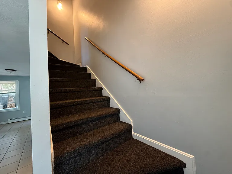 16 Wisdom Ave — Photo 6