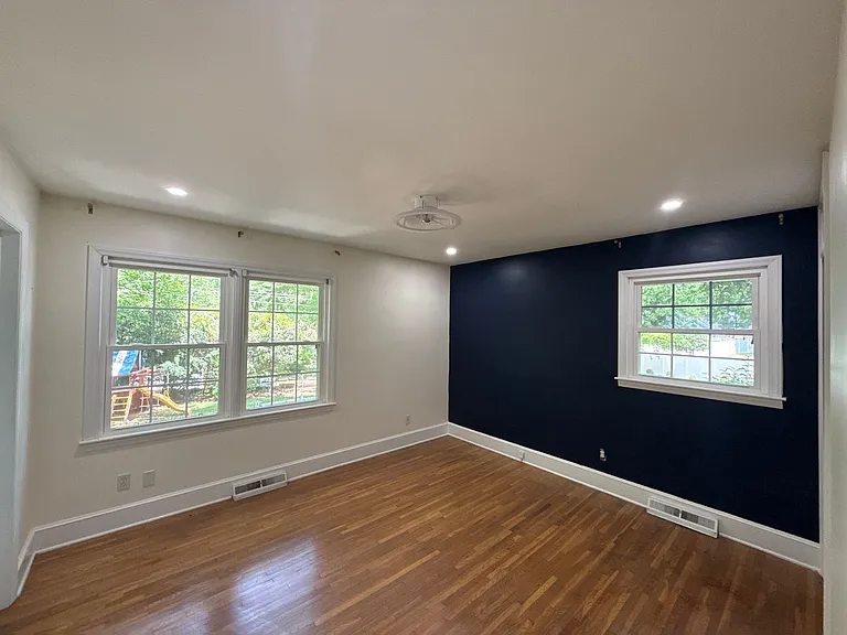 3927 Sharon View Rd — Photo 12