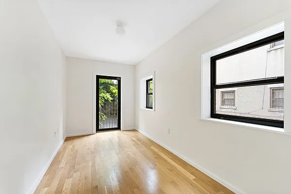 Rented by Artifact.co | media 20