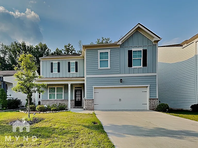 262 Barnwood Ln — Photo 1
