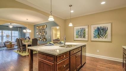 4th image of 1103 Westgate Dr Lot 53