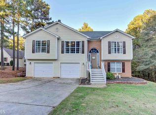 100 Pine Cove Ct, Hoschton, GA 30548