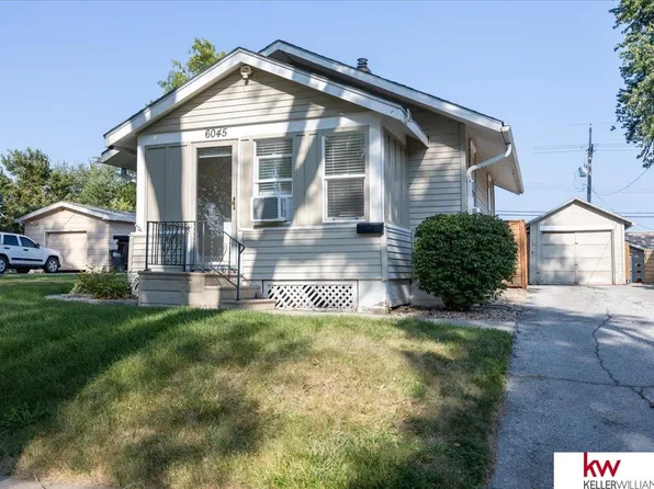 6045 S 38th St, Omaha, NE 68107