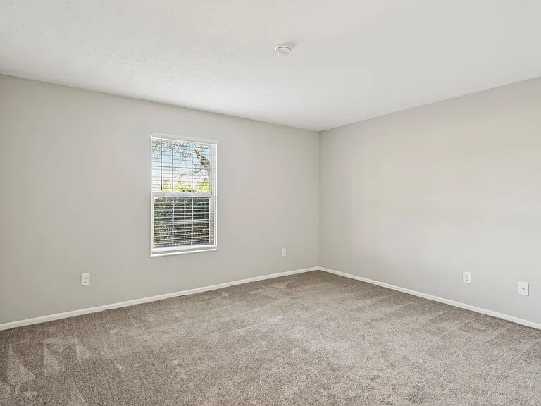 Greensview — Photo 41