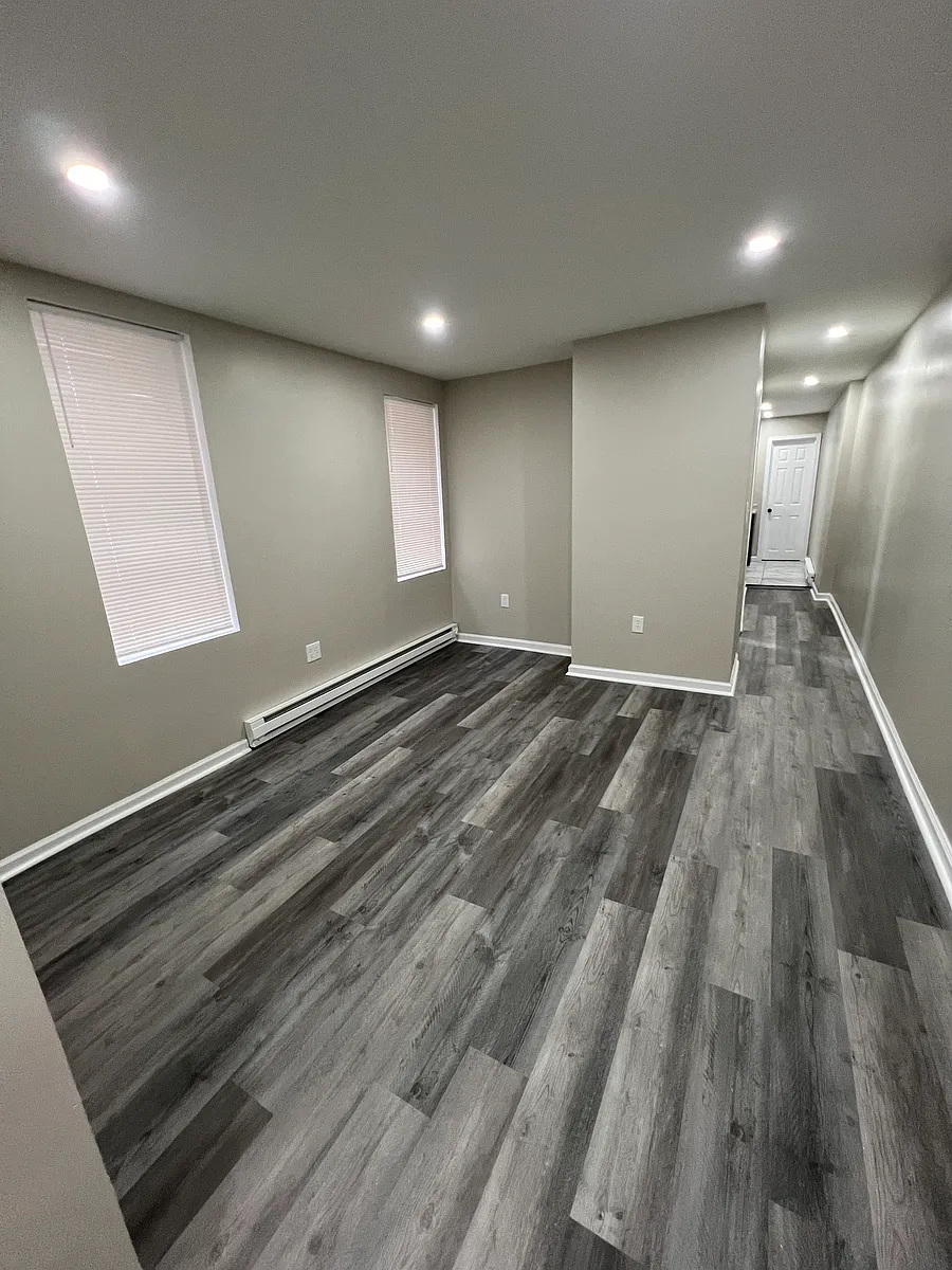 Building Photo - 533 Franklin St #2