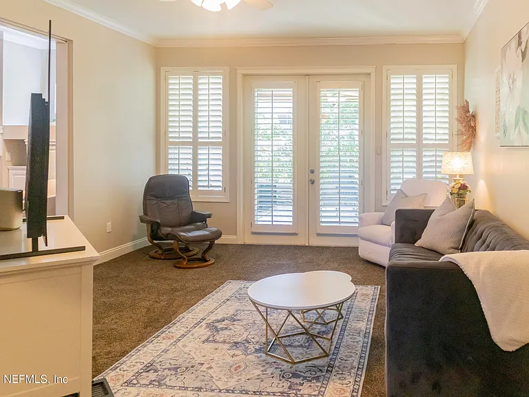 904 Gallier Pl — Photo 6
