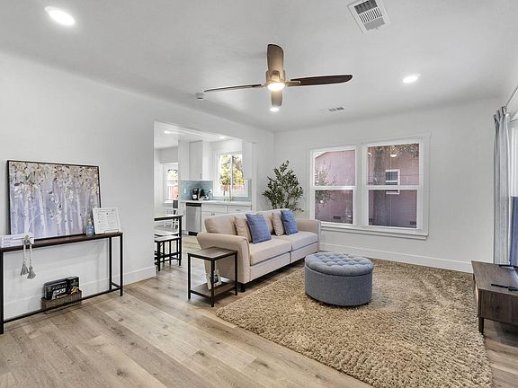 4th image of 1119 N 11th Avenue