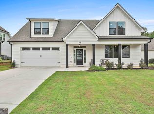 35 Oakhurst Trl, Sharpsburg, GA 30277