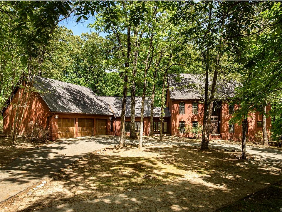 1st image of 6 Country Oaks Dr