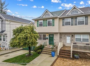 113 Gower St, Staten Island, NY 10314