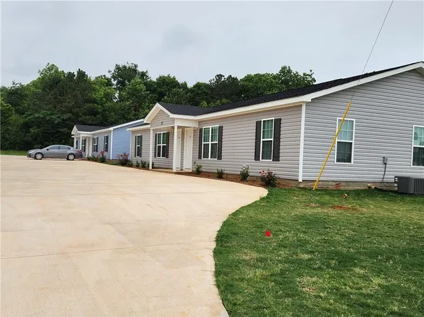 117 Ronald Pride A B Blvd, Fort Valley, GA 31030