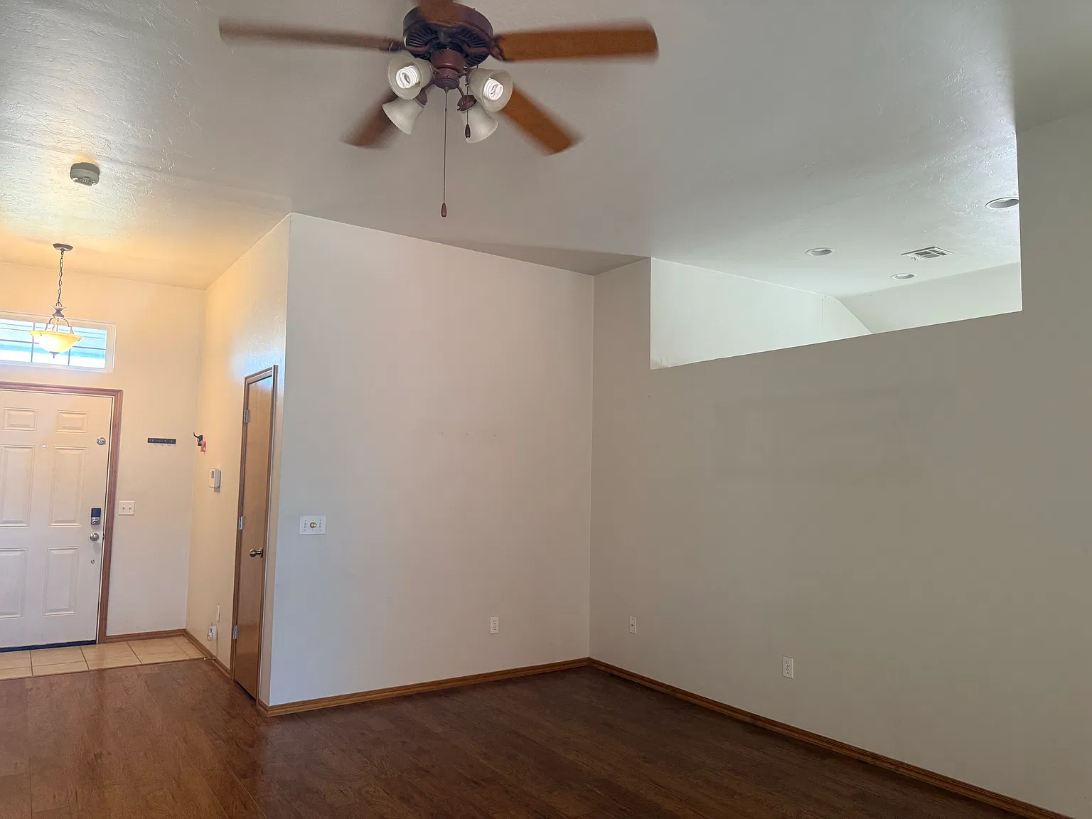 3 bed, 1456 sqft, $1,595 — Photo 4