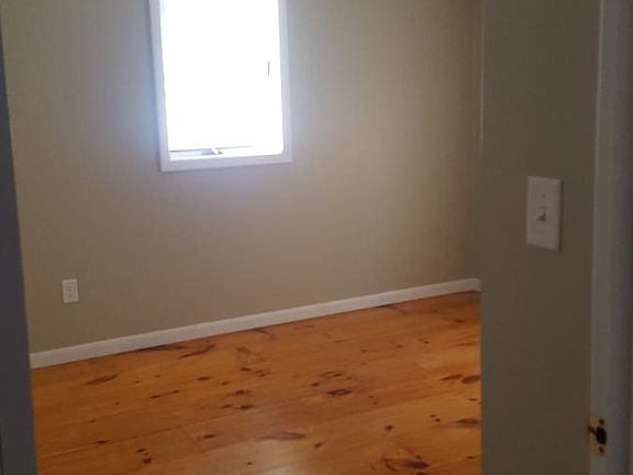 4th image of 784 Broadway