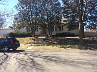 860 Genesee St #860, Waukesha, WI 53186