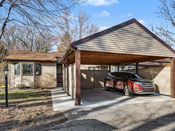 2639 Chatham Woods #14, Grand Rapids, MI 49546