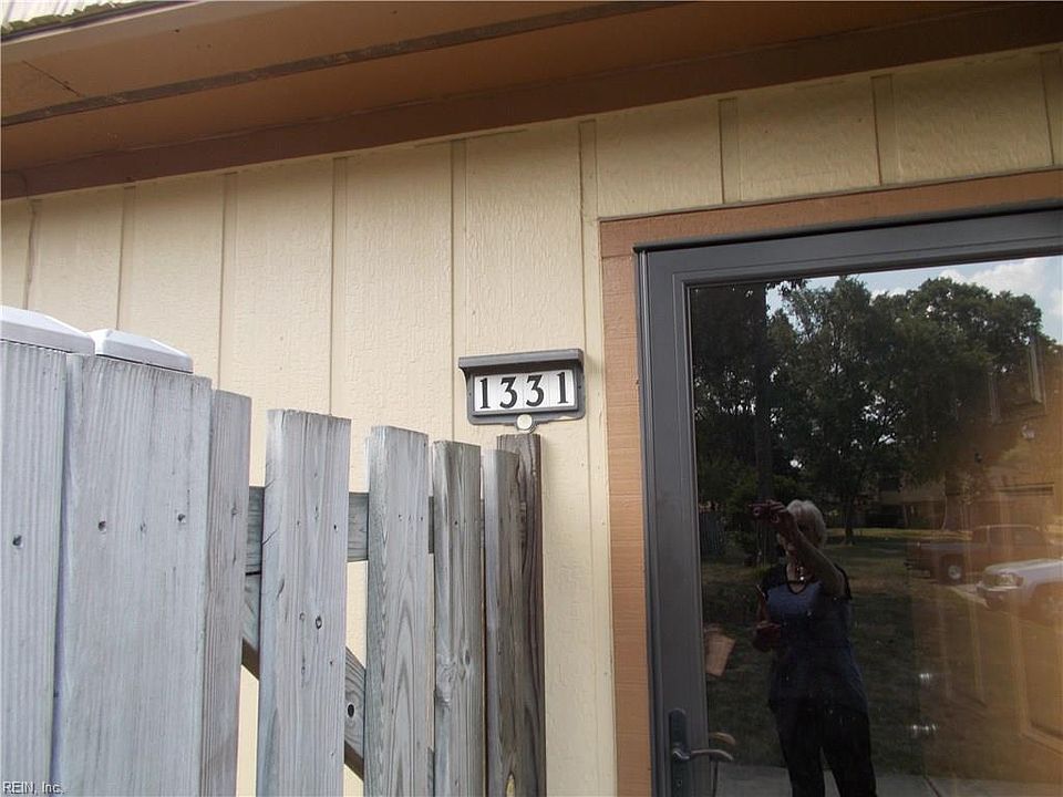 1st image of 1331 Granada Ct