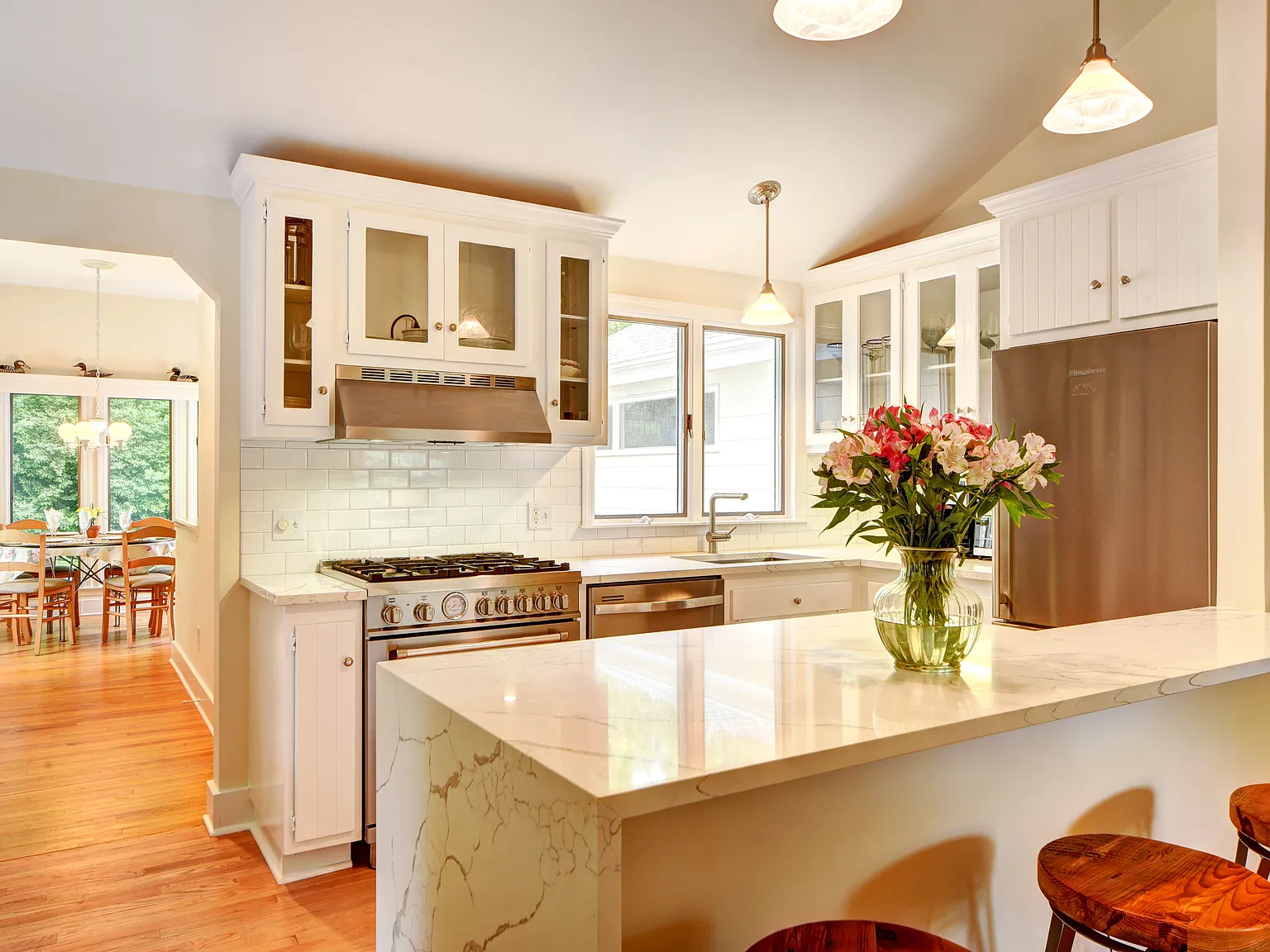 Modern Kitchen, Heated Pool! Heart of EH Village! — Photo 3