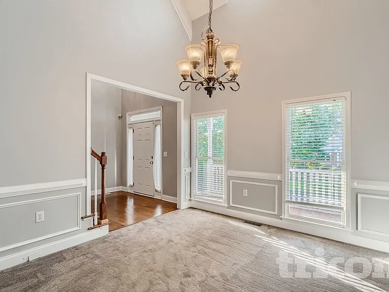 3587 Vern Way NE — Photo 6
