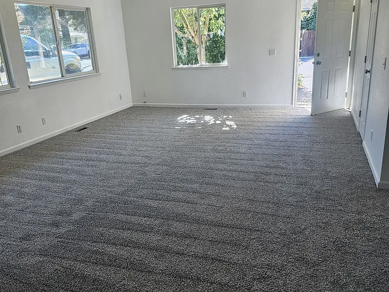 81 Madden Ln #A — Photo 2