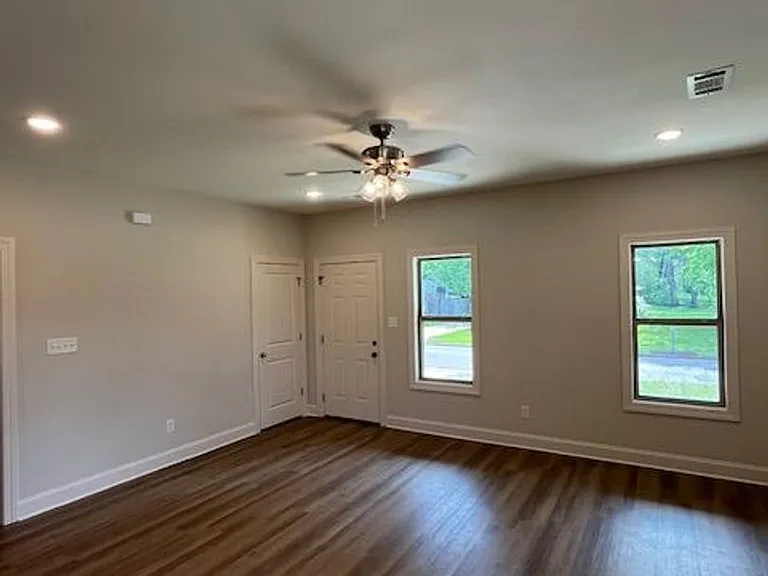 709 George Ave — Photo 11