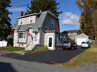92 Barrows St, Somerset, MA 02725