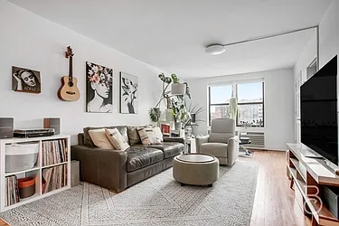 100-25 Queens Boulevard