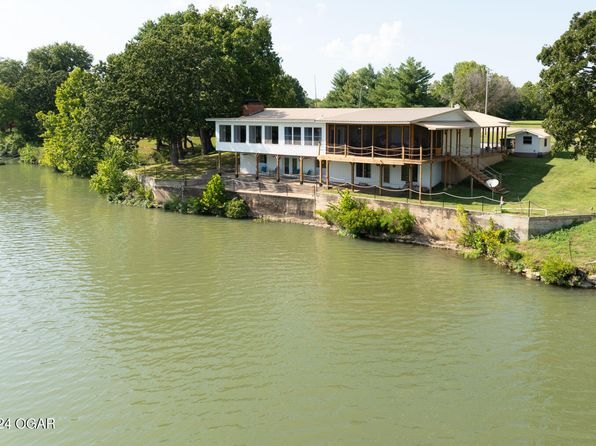 8120 SE Watermelon Ln, Galena, KS 66739