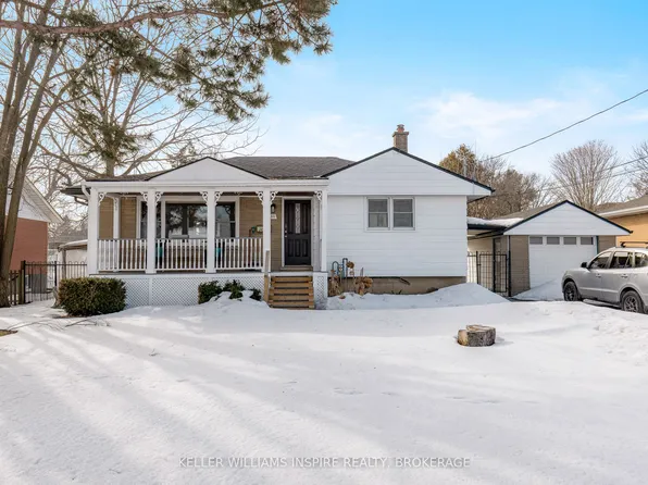 311 Days Rd, Kingston, ON K7M 3R4