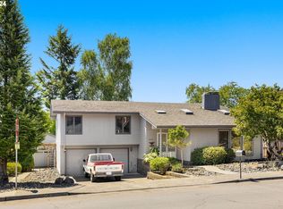 12210 NW Kearney St, Portland, OR