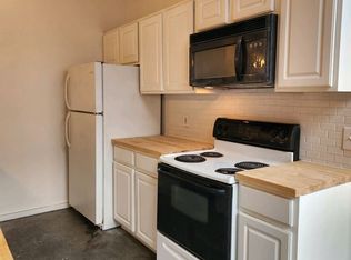 3307 Scranton Rd #204, Cleveland, OH 44109