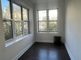 24-16 29th St #21, Astoria, NY 11102