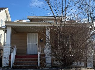 4719 E 94th St, Garfield Heights, OH 44125