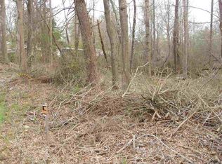151 Broad St, Wellford, SC 29385