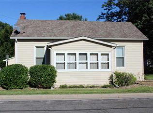 211 Summit Ave, Glen Carbon, IL 62034