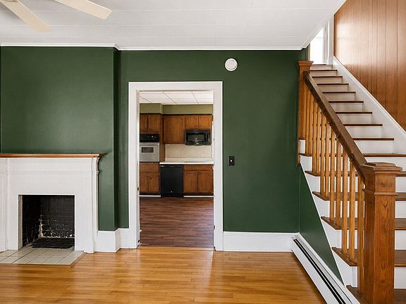 5th image of 129 Greeley Street