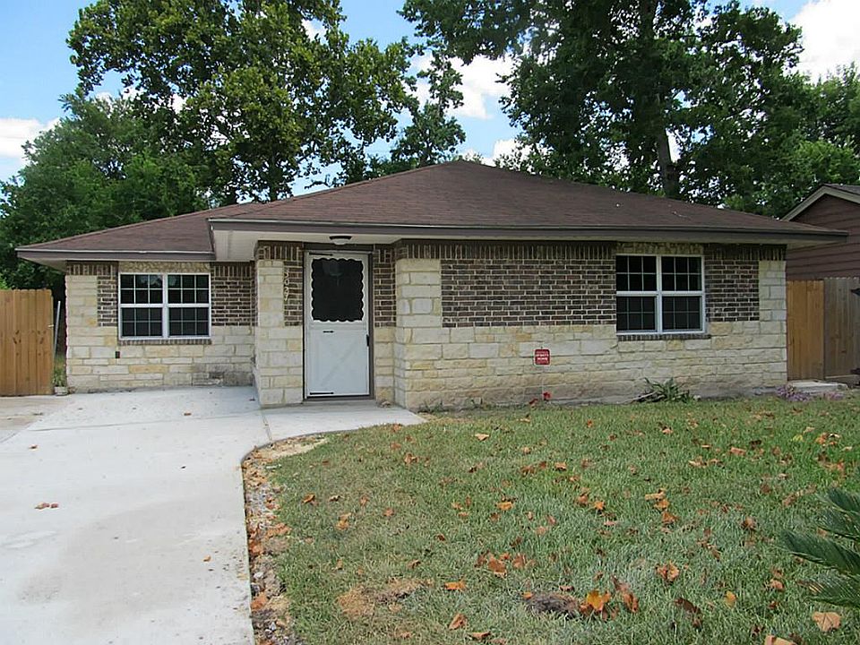 1st image of 3027 Sunnydale Dr