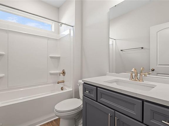 7th image of this home