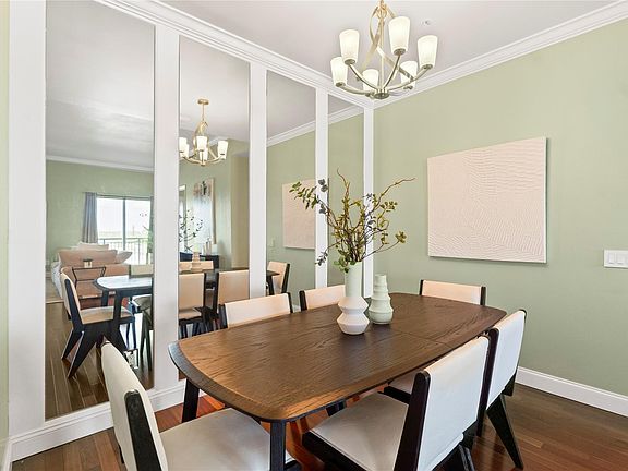 5th image of 2617 NE 14th Avenue #505